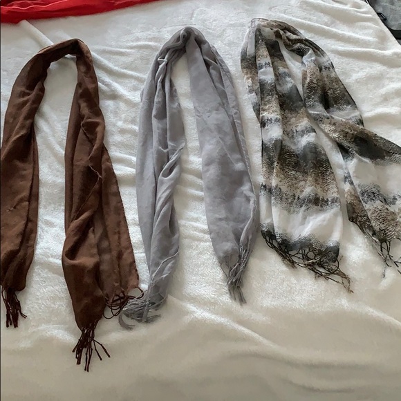 Accessories - Scarf